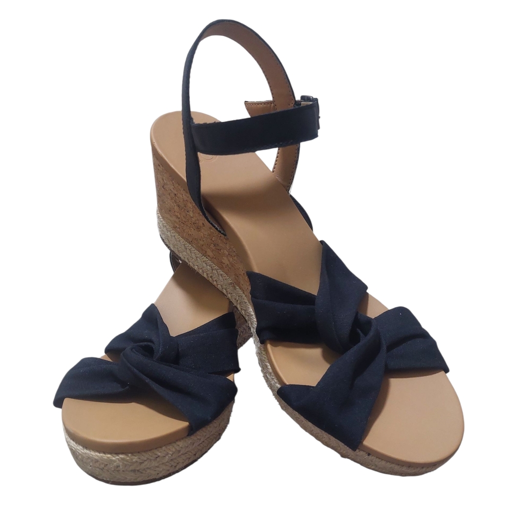UGG Joslyn Black Leather Wedge Shoes‎